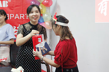 员工生日会